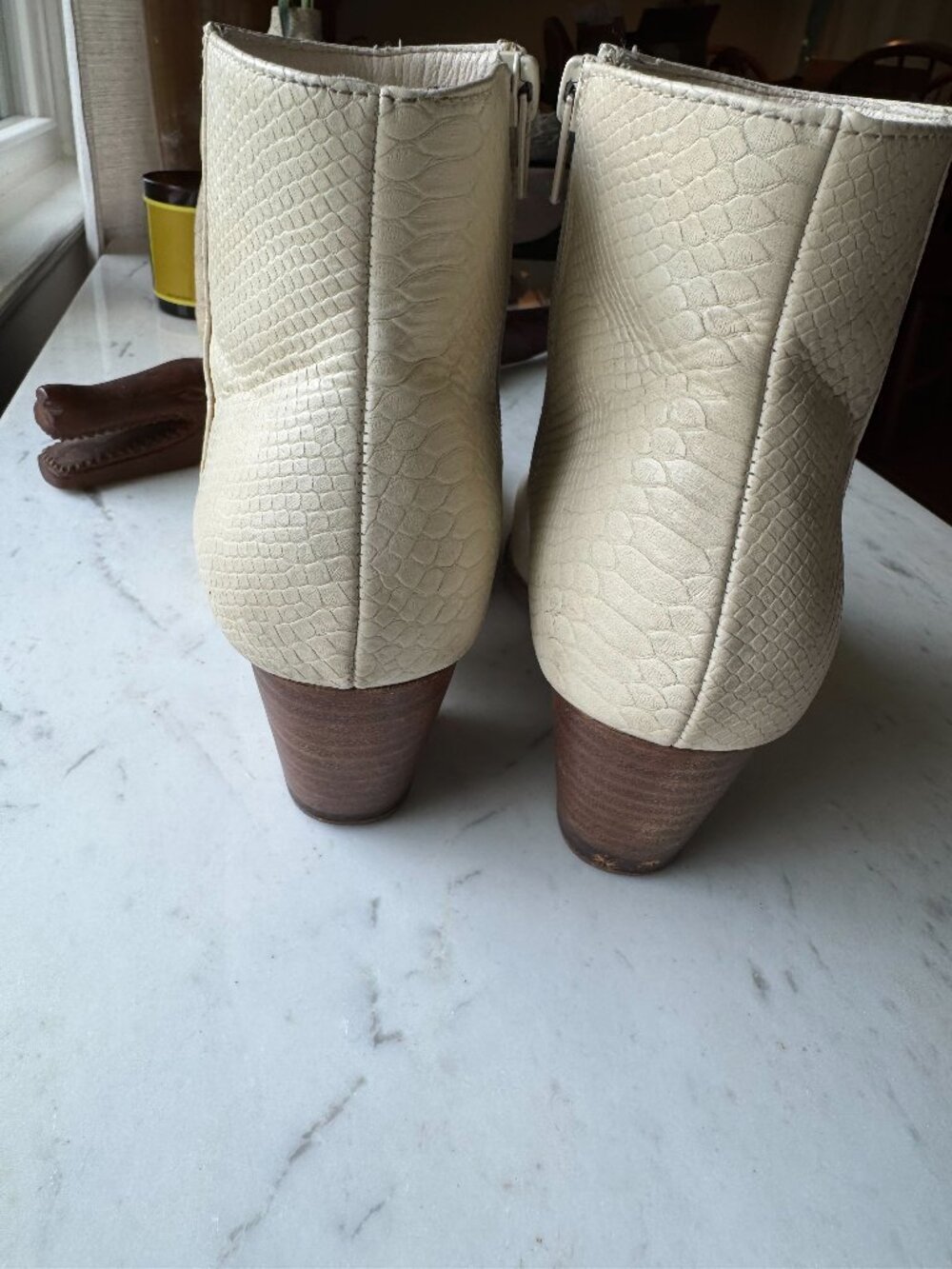 Matisse Caty Ankle Boot White Croc - Picture 3 of 6